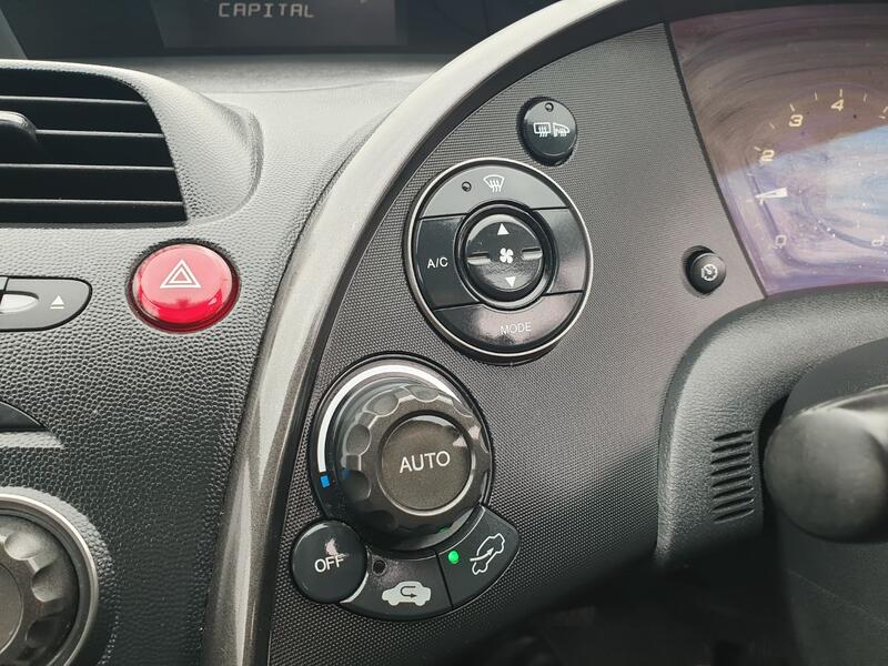 HONDA CIVIC 1.4 i-VTEC SE 2010