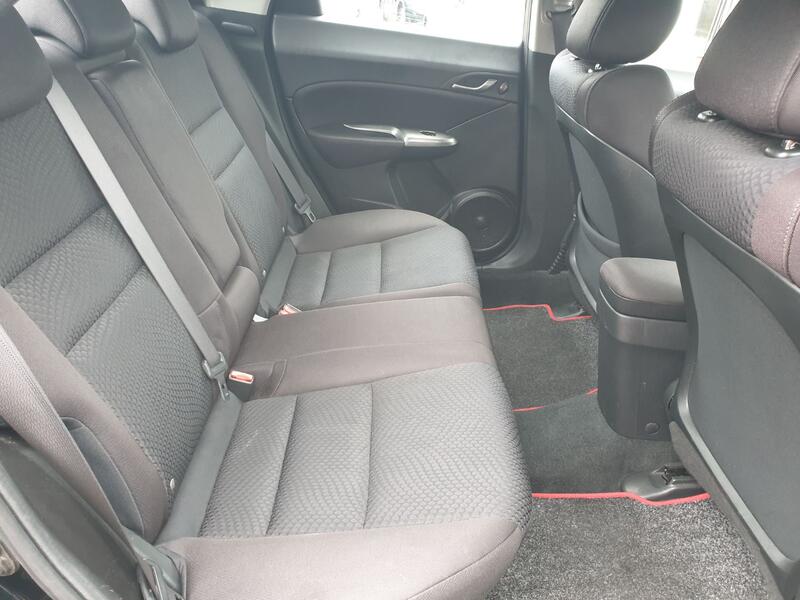 HONDA CIVIC 1.4 i-VTEC SE 2010