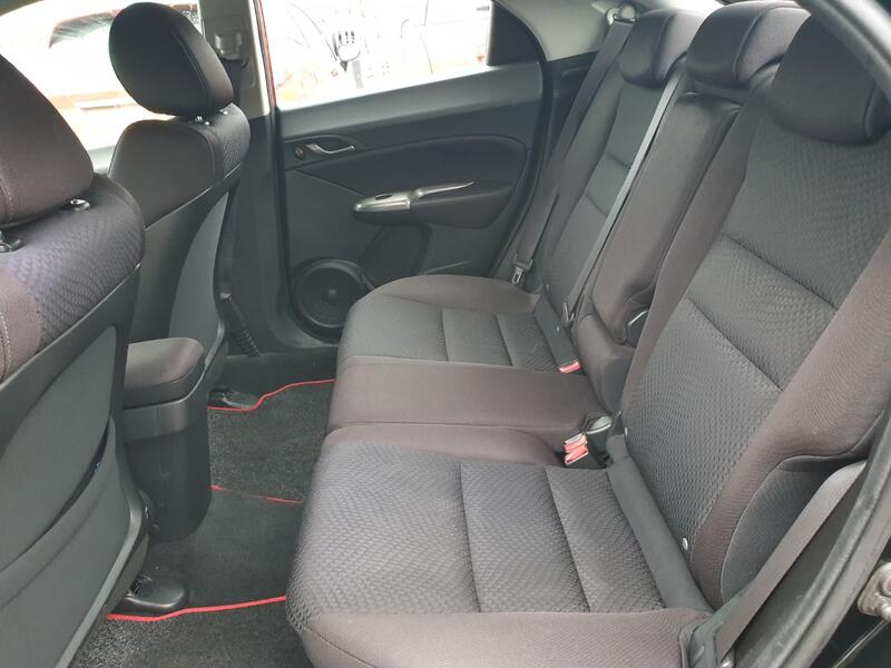 HONDA CIVIC 1.4 i-VTEC SE 2010
