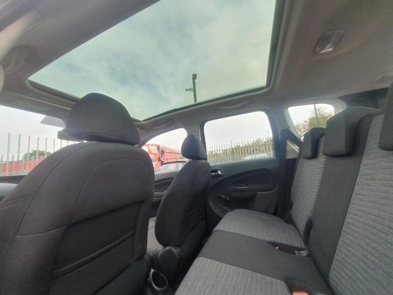 CITROEN C3 PICASSO 1.4 VTi 16V Selection 2015