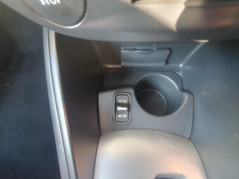 RENAULT MEGANE 1.5 dCi Dynamique TomTom 2011