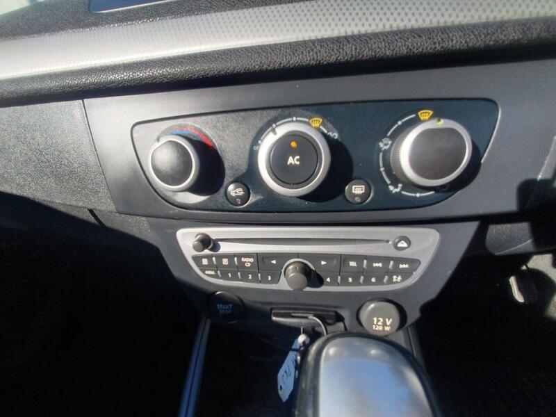 RENAULT MEGANE 1.5 dCi Dynamique TomTom 2011