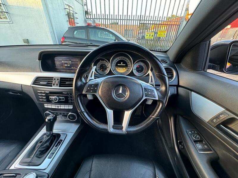 MERCEDES-BENZ C CLASS 2.1 C220 CDI BlueEfficiency AMG Sport Edition 125 2011