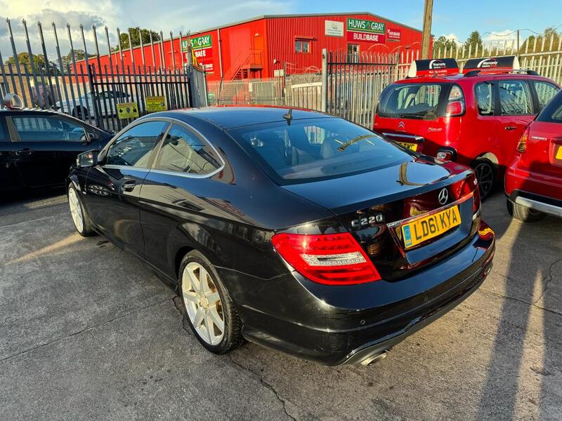 MERCEDES-BENZ C CLASS 2.1 C220 CDI BlueEfficiency AMG Sport Edition 125 2011