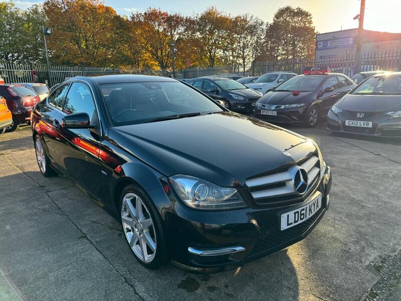 MERCEDES-BENZ C CLASS 2.1 C220 CDI BlueEfficiency AMG Sport Edition 125 2011