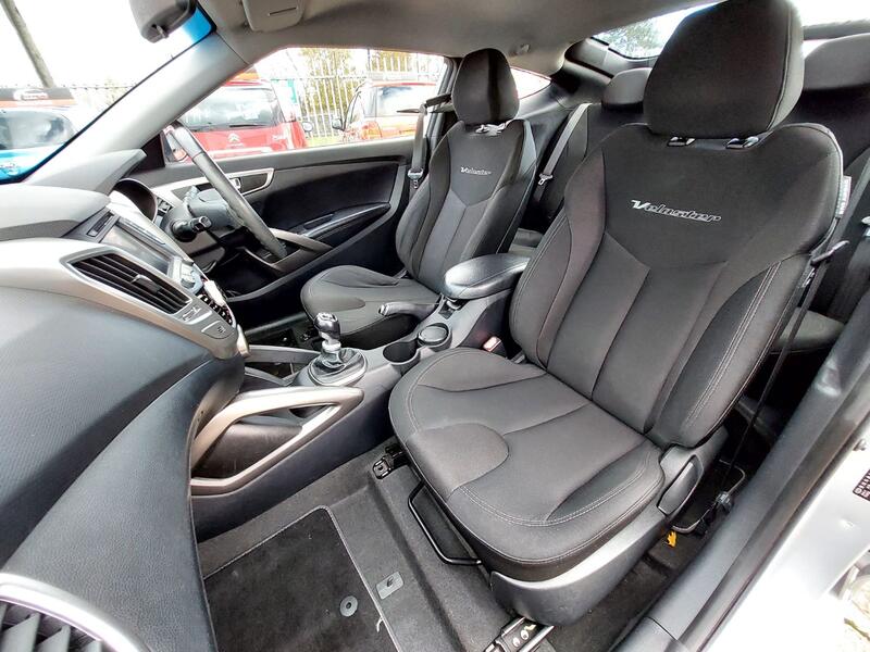 HYUNDAI VELOSTER 1.6 GDi 2012