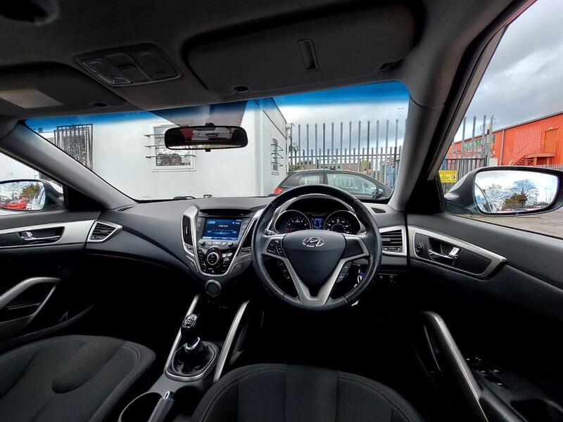 HYUNDAI VELOSTER 1.6 GDi 2012