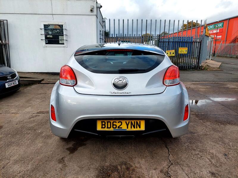 HYUNDAI VELOSTER 1.6 GDi 2012