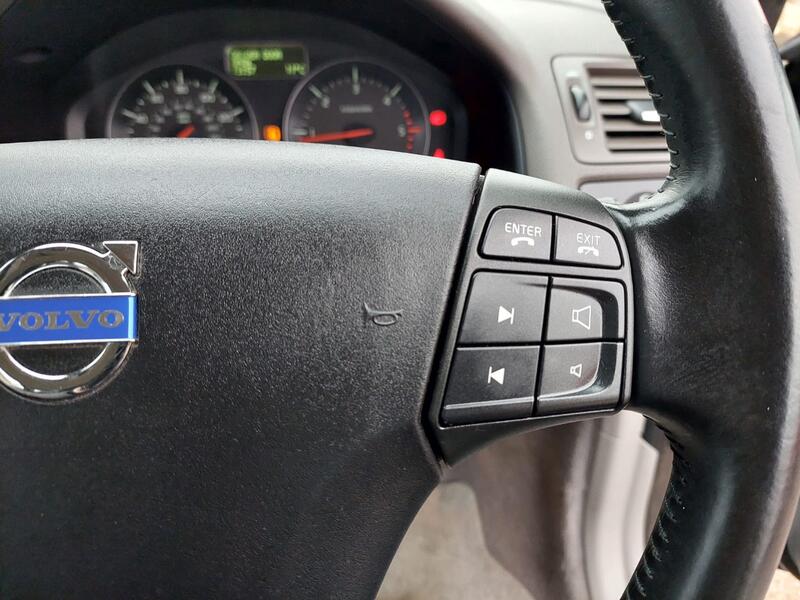 VOLVO V50 1.6 D2 SE Lux  2010
