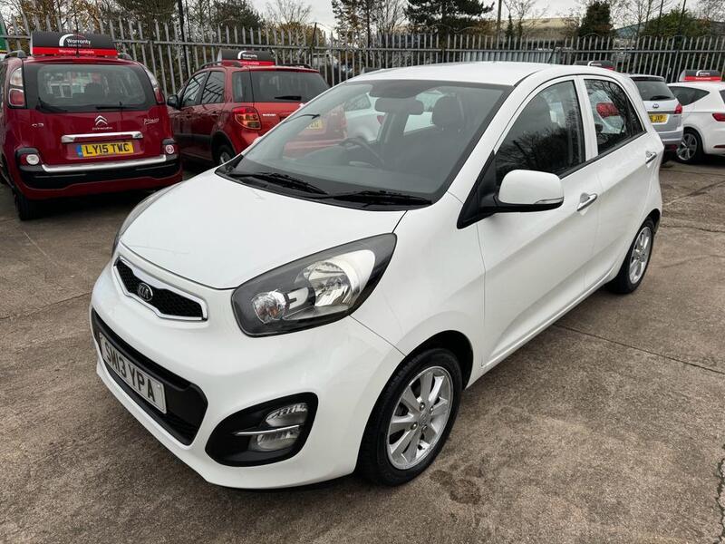KIA PICANTO 1.0 2  2013