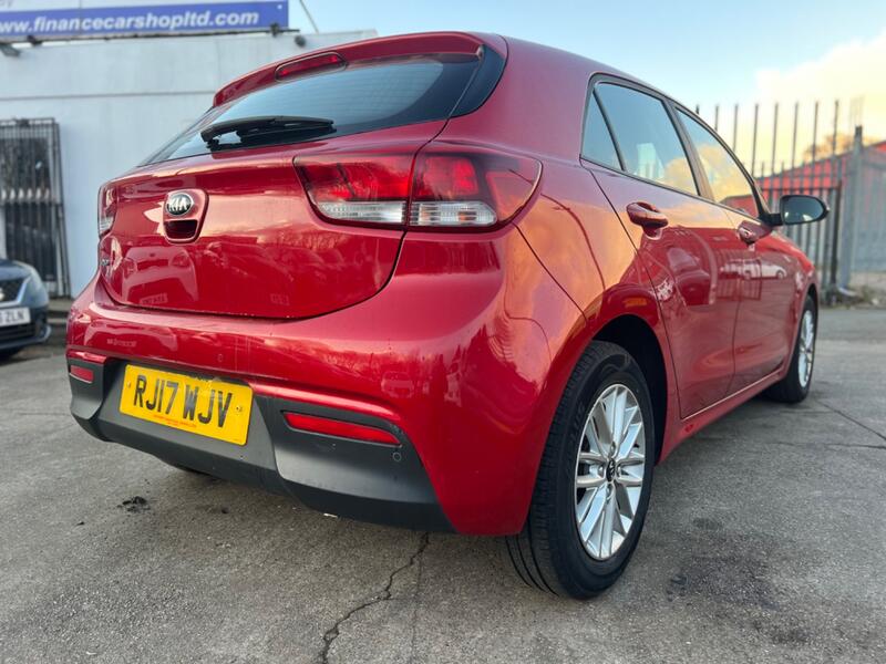 KIA RIO 1.3 2 2017