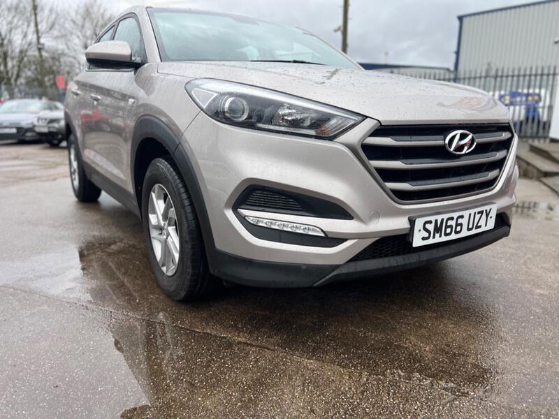 HYUNDAI TUCSON 1.7 CRDi Blue Drive S 2017