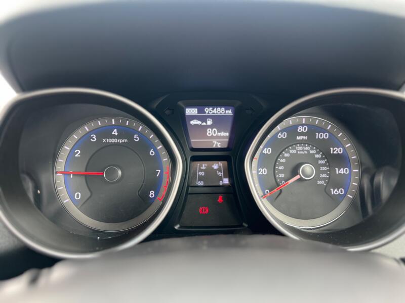 HYUNDAI I30 1.4 Blue Drive SE 2015