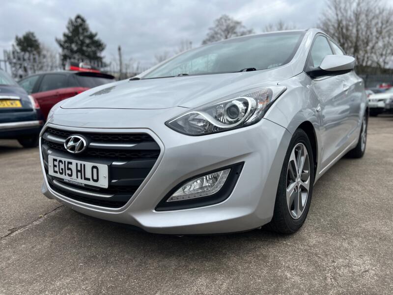 HYUNDAI I30 1.4 Blue Drive SE 2015