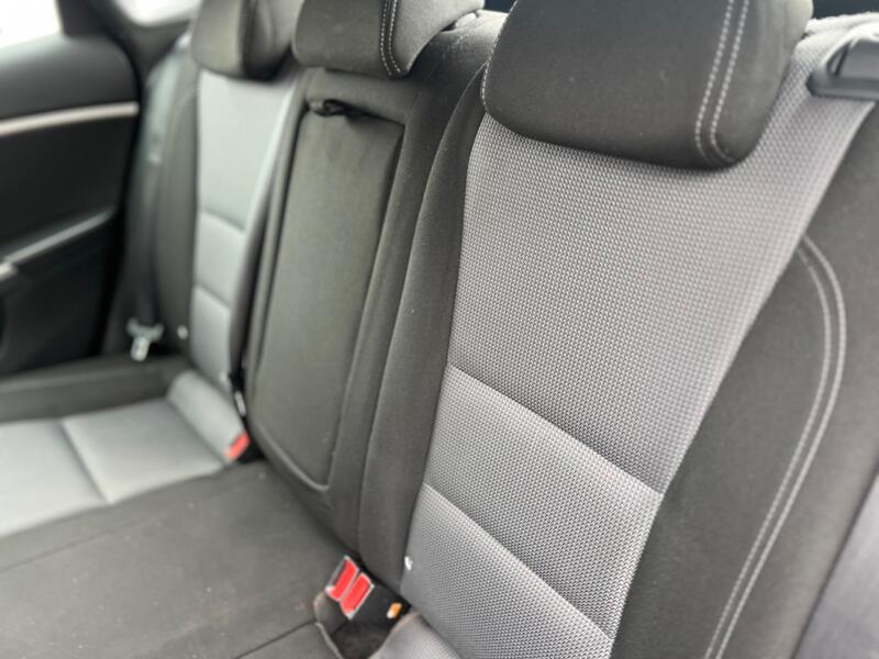 HYUNDAI I30 1.4 Blue Drive SE 2015