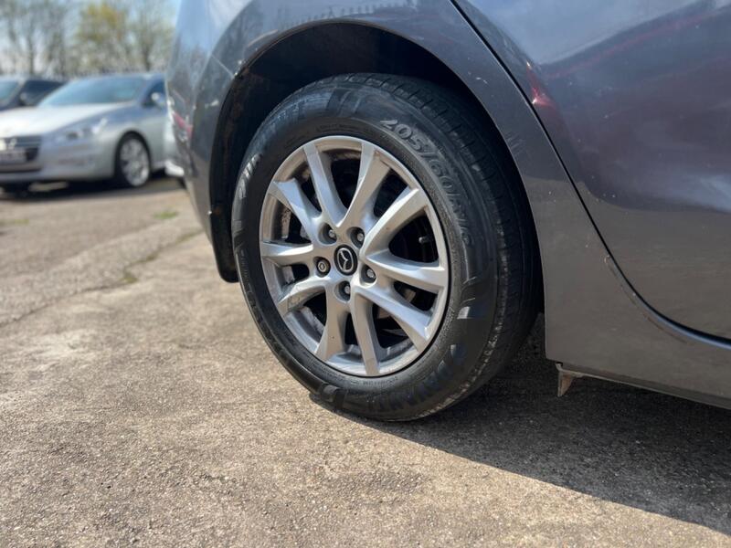 MAZDA MAZDA3 2.0 SKYACTIV-G SE-L Nav 2016