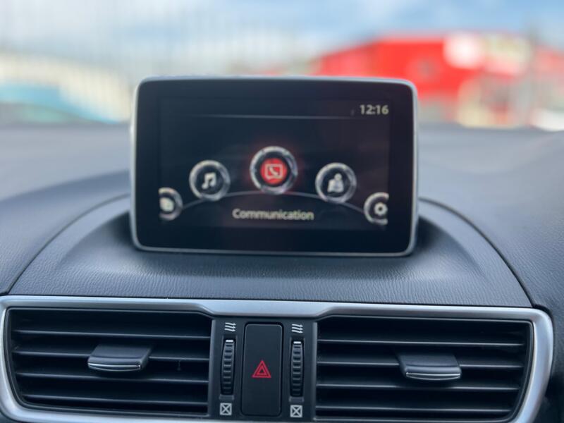 MAZDA MAZDA3 2.0 SKYACTIV-G SE-L Nav 2016