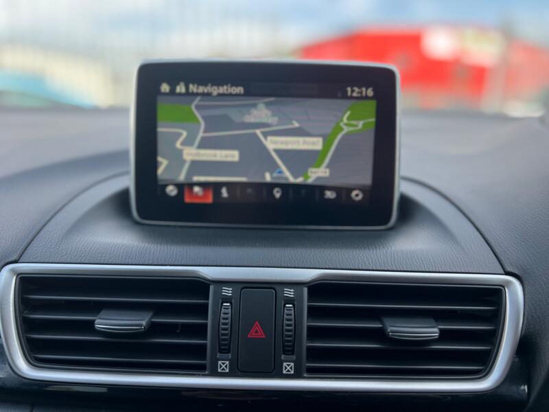 MAZDA MAZDA3 2.0 SKYACTIV-G SE-L Nav 2016