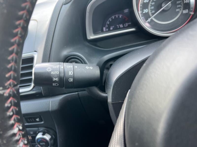 MAZDA MAZDA3 2.0 SKYACTIV-G SE-L Nav 2016