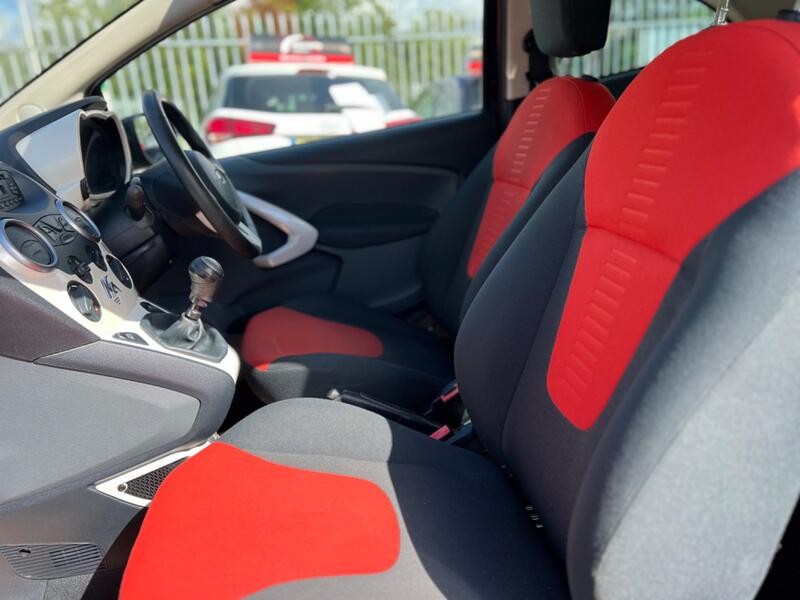 FORD KA 1.2 Zetec 2012