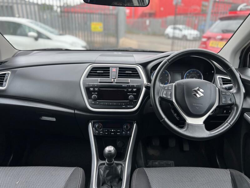 SUZUKI SX4 S-CROSS 1.6 SZ4 2014