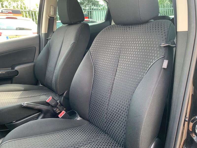 MAZDA MAZDA2 1.3 Sport Venture 2015