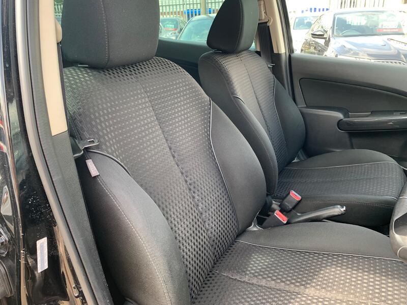 MAZDA MAZDA2 1.3 Sport Venture 2015