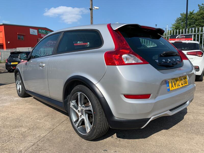 VOLVO C30 1.6 D DRIVe SE 2012
