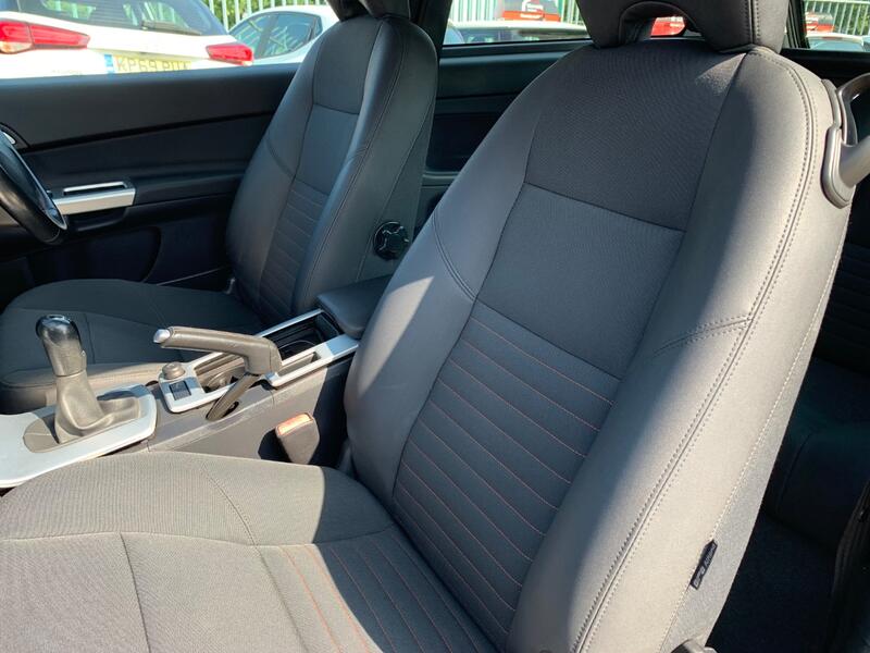 VOLVO C30 1.6 D DRIVe SE 2012