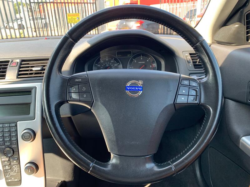 VOLVO C30 1.6 D DRIVe SE 2012
