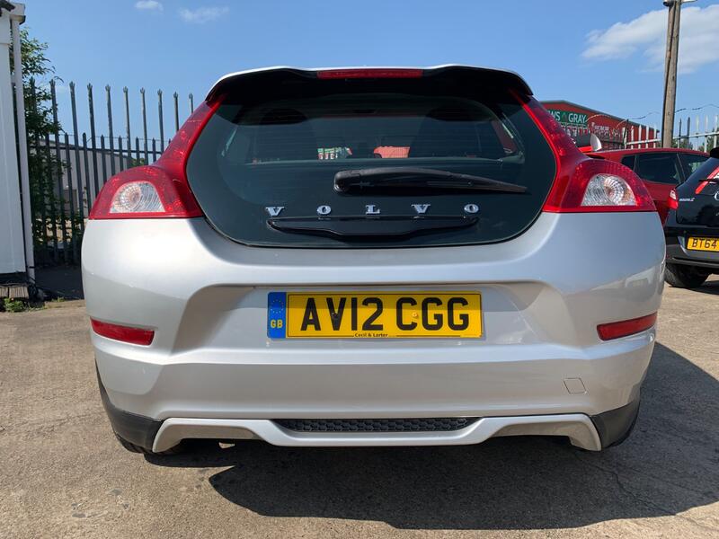 VOLVO C30 1.6 D DRIVe SE 2012