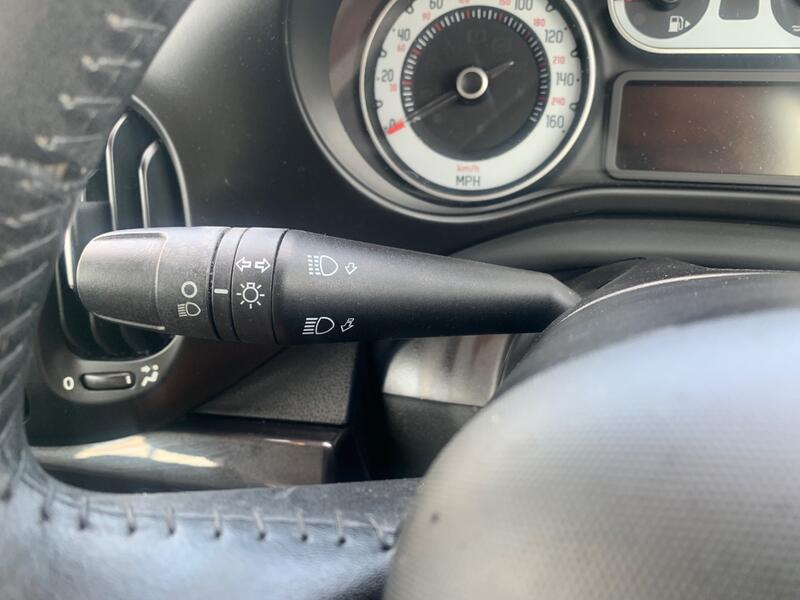 FIAT 500L 1.4 500l My15 1.4 95hp Pop Star 2015