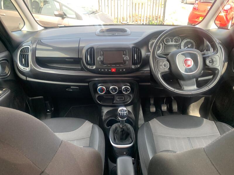 FIAT 500L 1.4 500l My15 1.4 95hp Pop Star 2015