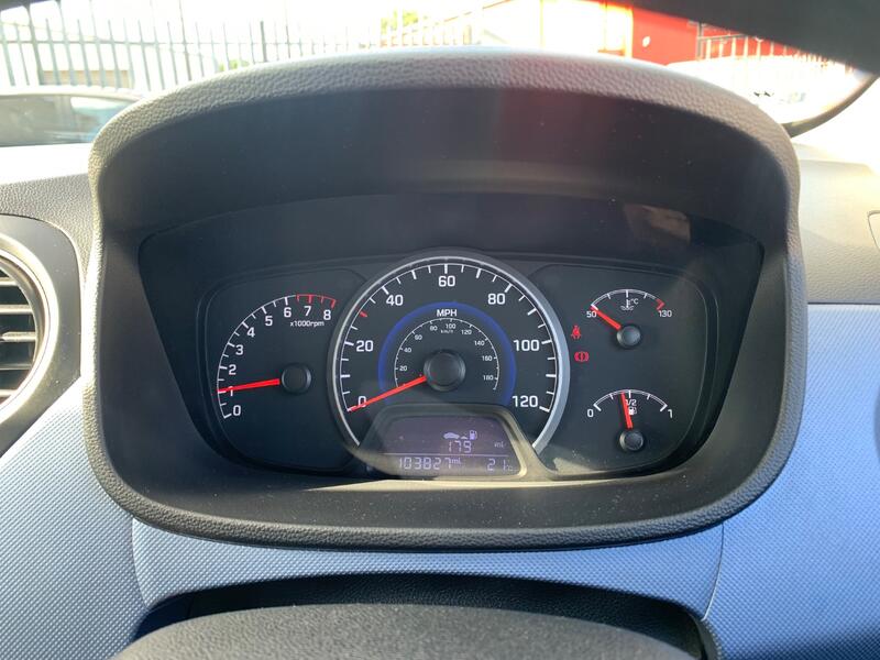 HYUNDAI I10 1.0 SE 2014