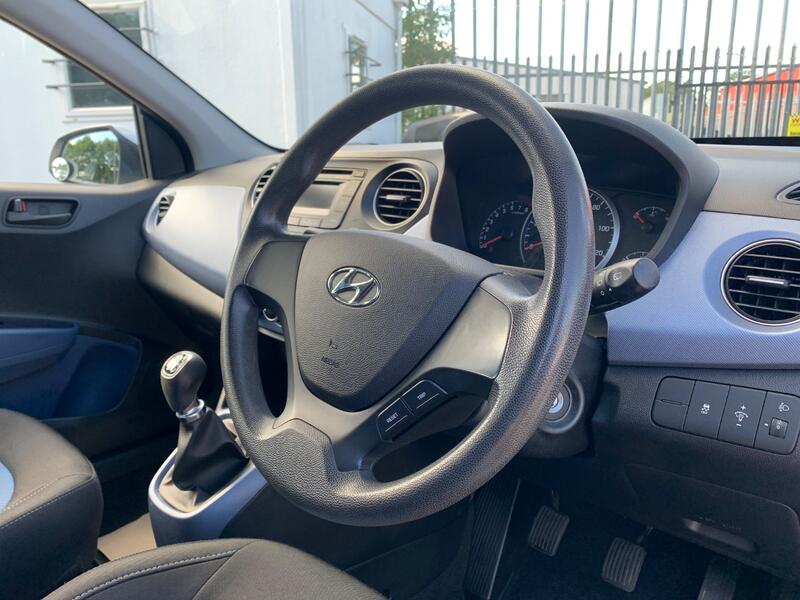 HYUNDAI I10 1.0 SE 2014