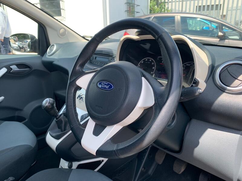 FORD KA 1.2 Zetec 2014