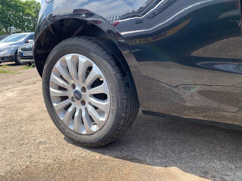 FORD KA 1.2 Zetec 2014