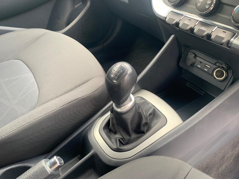 KIA RIO 1.1 CRDi EcoDynamics 1 2015