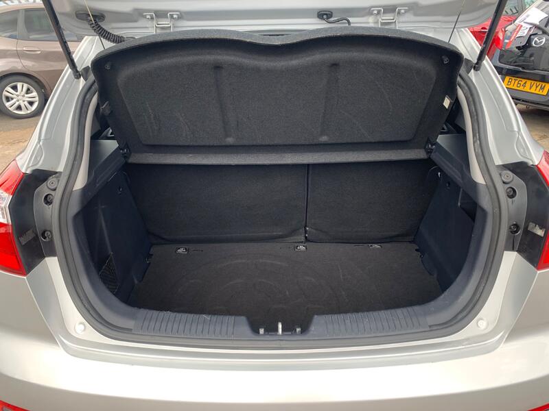 KIA RIO 1.1 CRDi EcoDynamics 1 2015