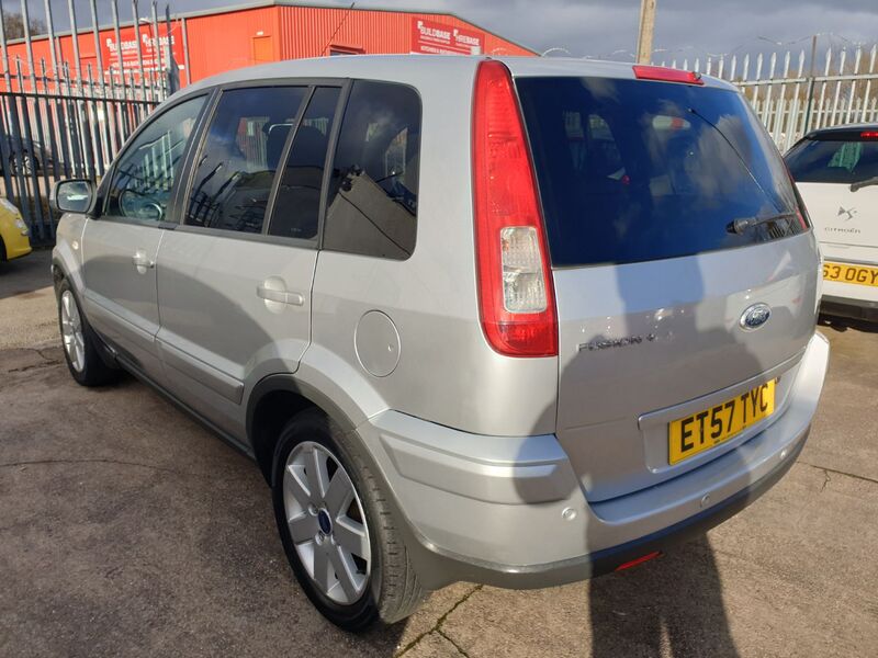 FORD FUSION FUSION + 2008
