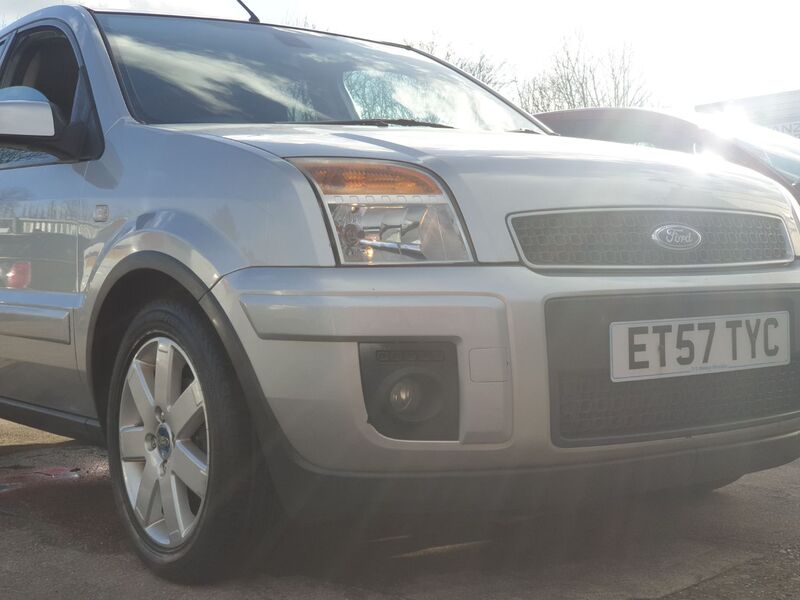 FORD FUSION FUSION + 2008