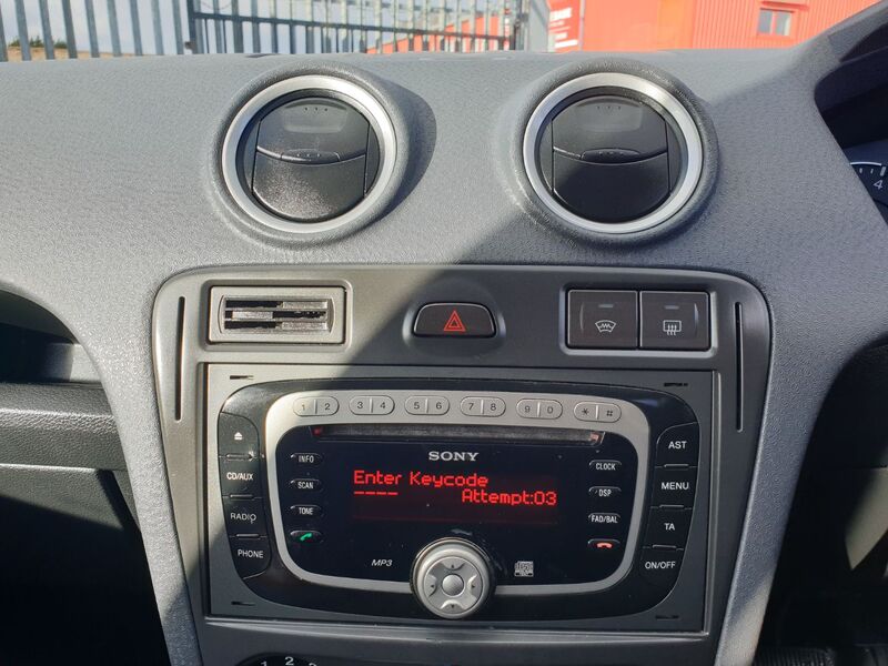 FORD FUSION FUSION + 2008
