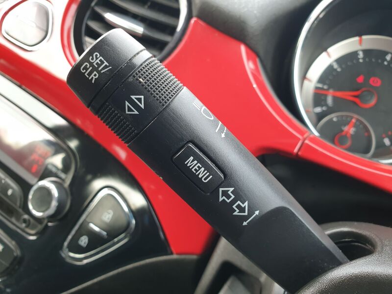 VAUXHALL ADAM JAM 2013