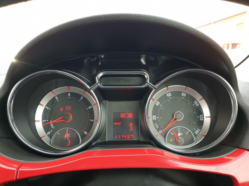 VAUXHALL ADAM JAM 2013