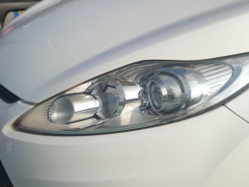 FORD FIESTA ZETEC 2009
