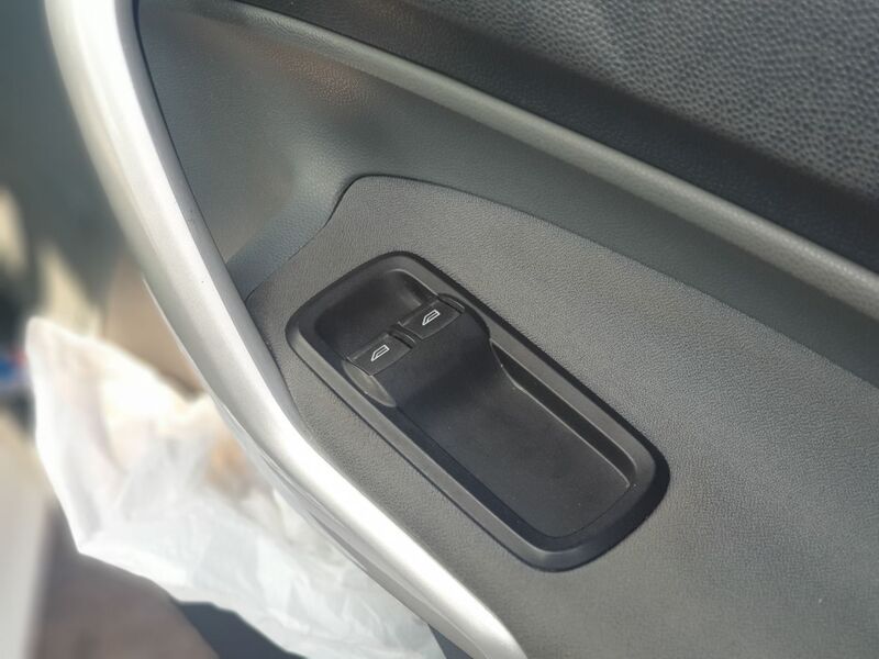 FORD FIESTA ZETEC 2009