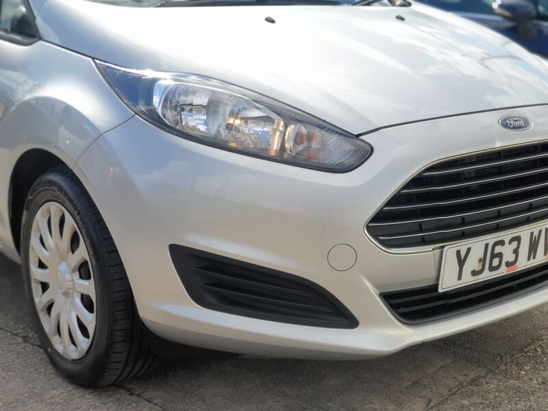 FORD FIESTA STYLE TDCI 2013