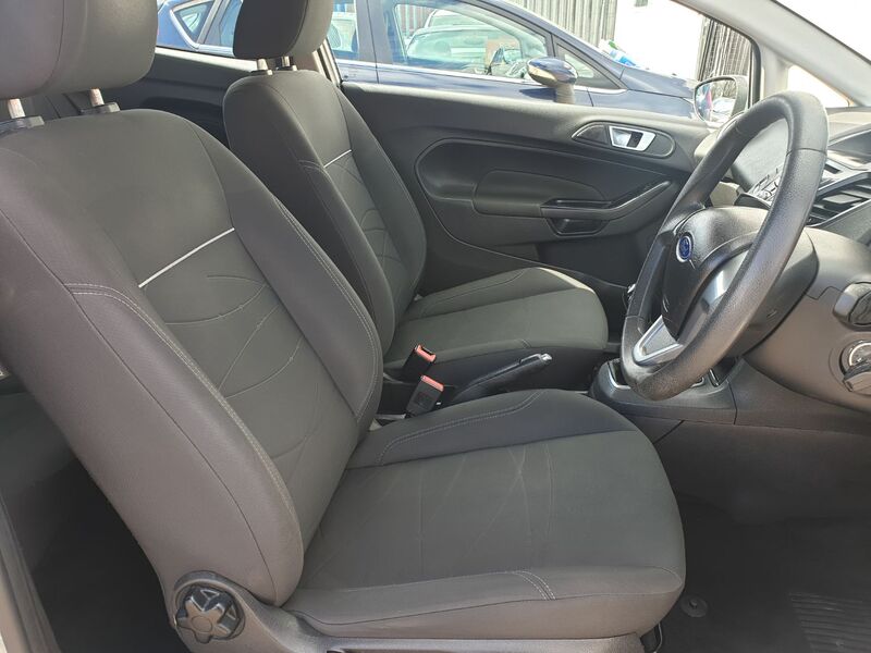 FORD FIESTA STYLE TDCI 2013
