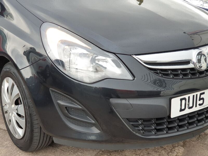 VAUXHALL CORSA DESIGN AC 2015