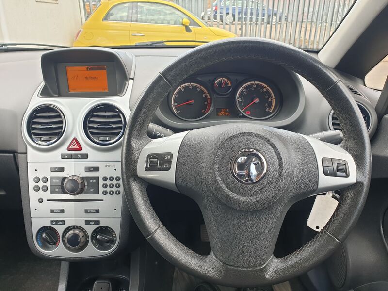 VAUXHALL CORSA ACTIVE AC 2012